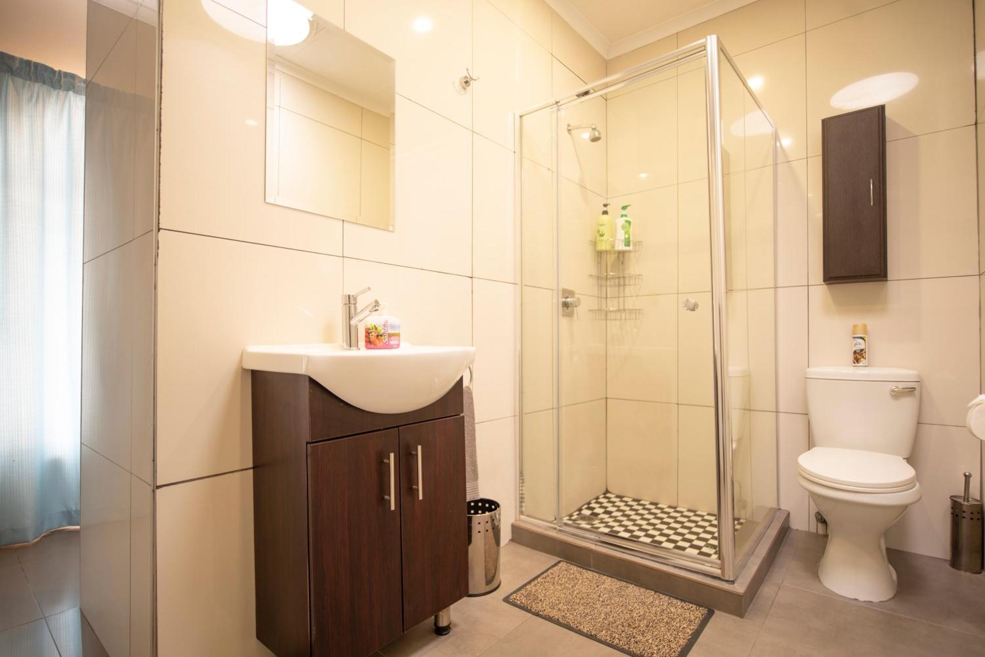 Meadowbrook Guesthouse Pretoria-Noord エクステリア 写真
