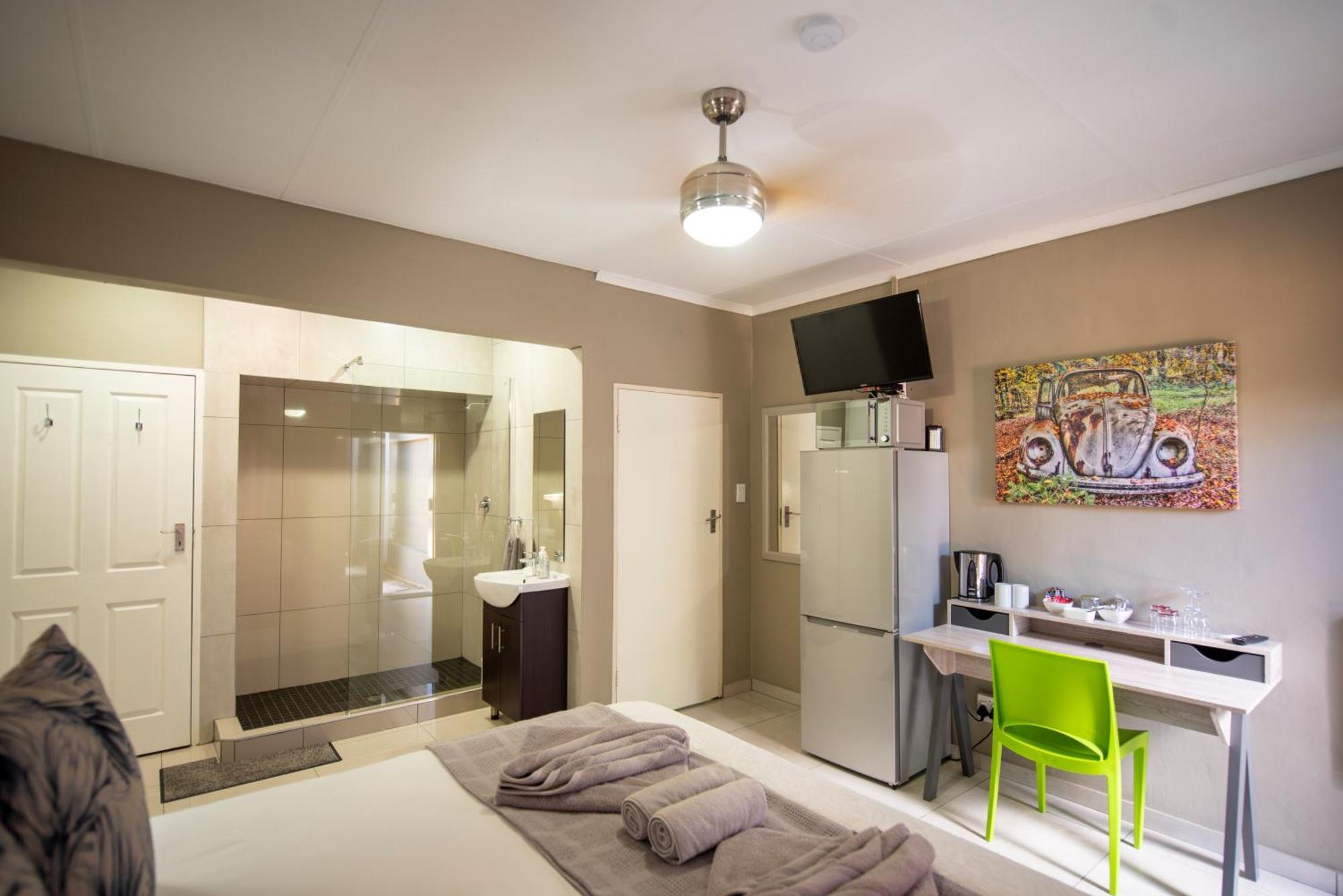 Meadowbrook Guesthouse Pretoria-Noord エクステリア 写真